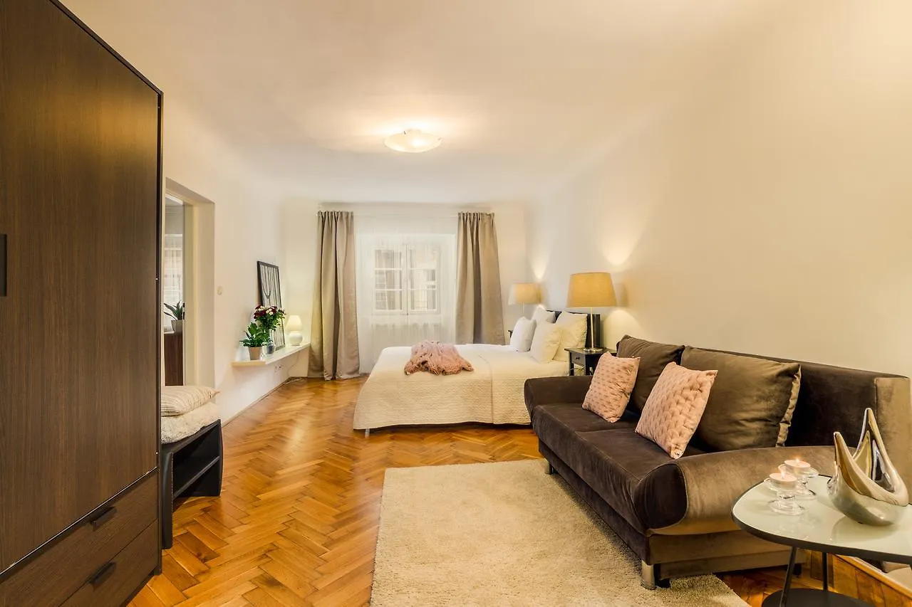 Royal Route Residence Prag Tjeckien