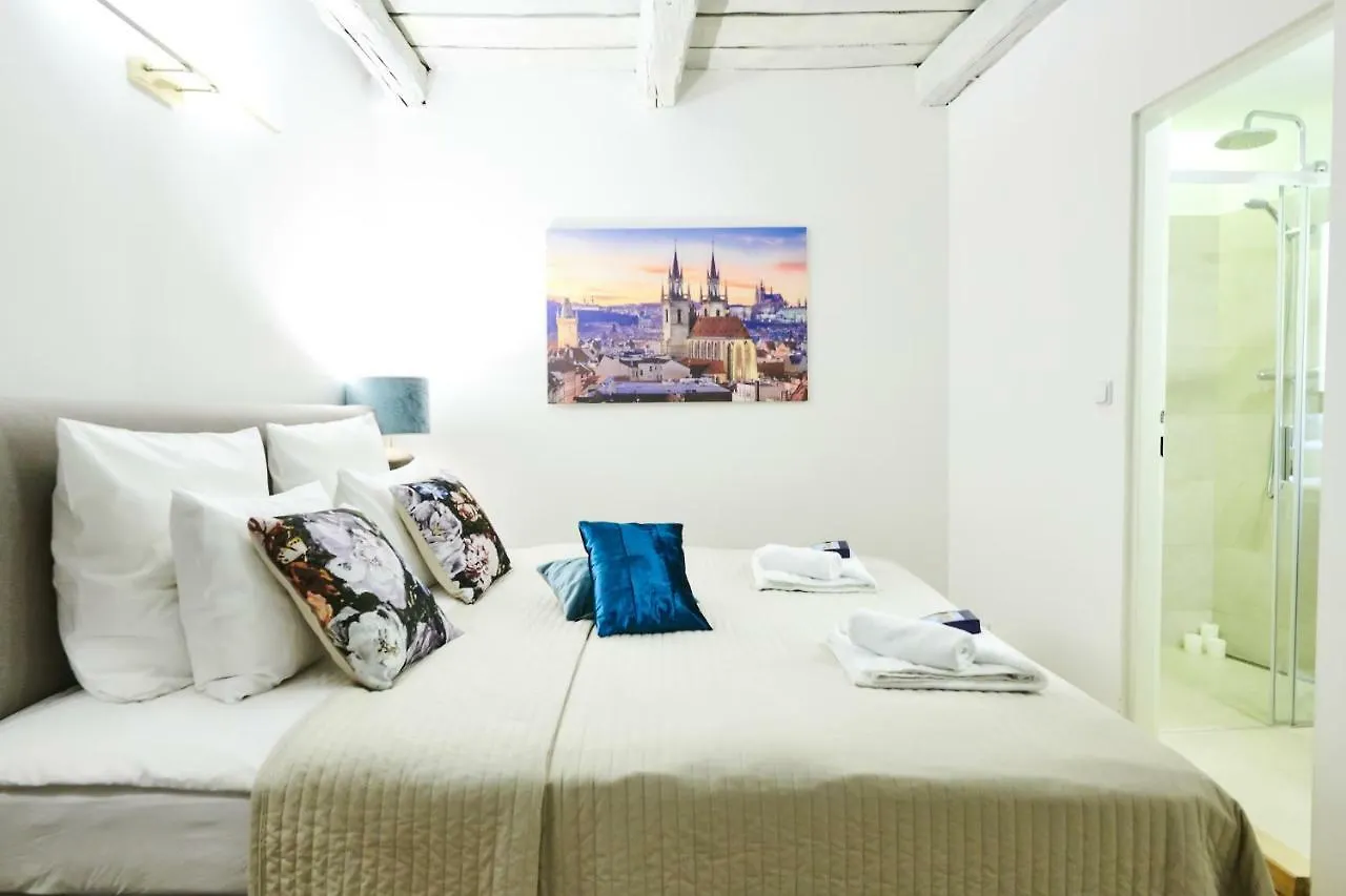 Apartment Royal Route Residence Prague