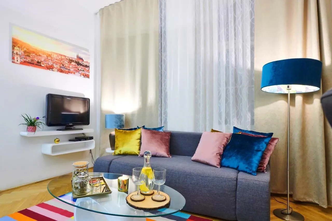 Daire Royal Route Residence Prag Çek Cumhuriyeti